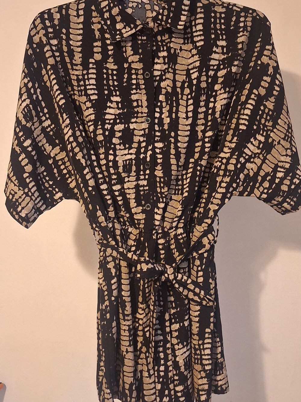 SHEIN Black and Beige Abstract Print Romper
